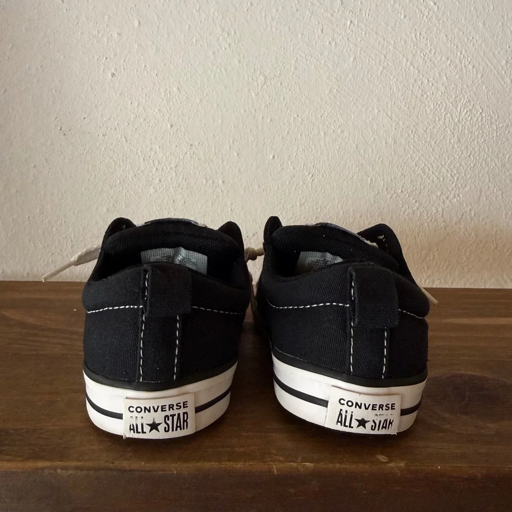 Converse Chuck Taylor All Star Sneakers Toddler Size 9 Black White Low Top
